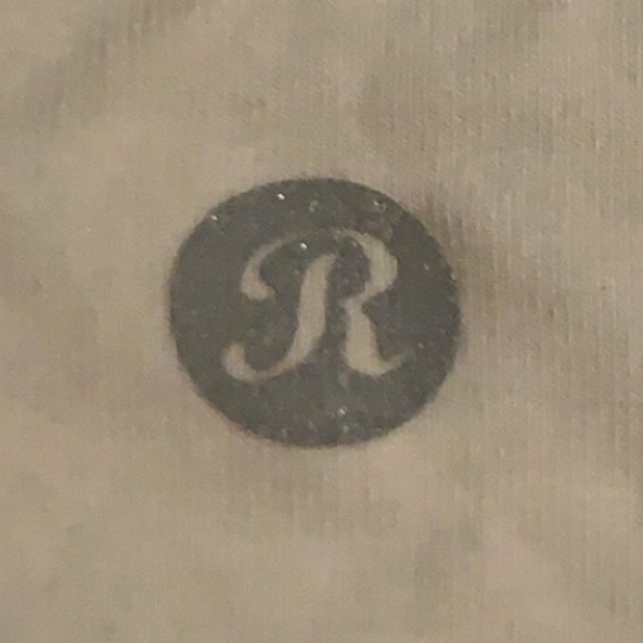 Royal Alexandra plain cream tee - Picture 4 of 4